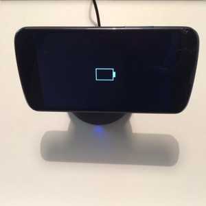 Qi Fast Charge Stand & Google Nexus