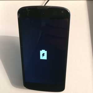 Qi Fast Charge Stand & Google Nexus